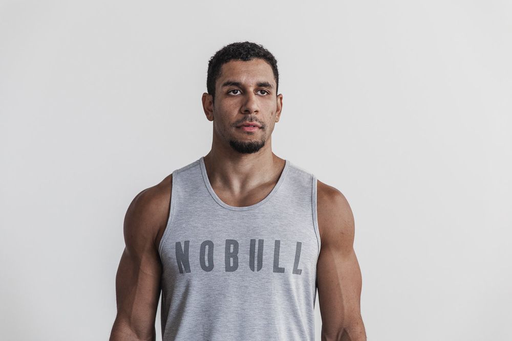 NOBULL Men's Tank Tops - Light Heather Grey - Ireland (1269QUBFJ)